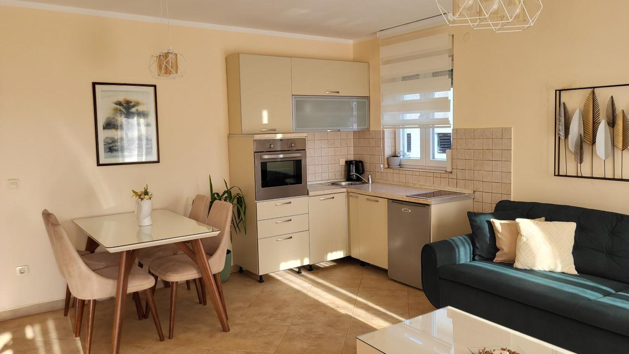 Apartments Teodo Eksteriør bilde